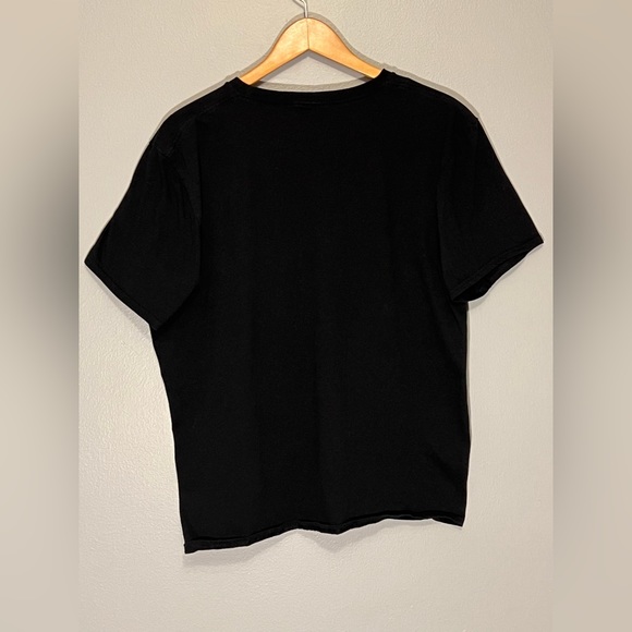 Stranger Things Netflix Series T Shirt Unisex Adult Size 42/44 - Picture 2 of 3